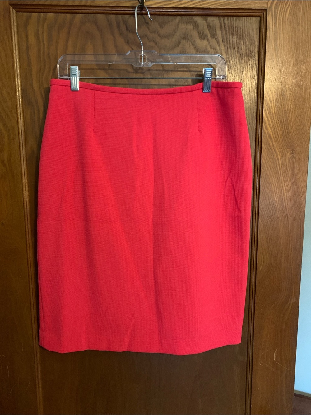 Tahari Women's Tailored Pink Pencil Skirt